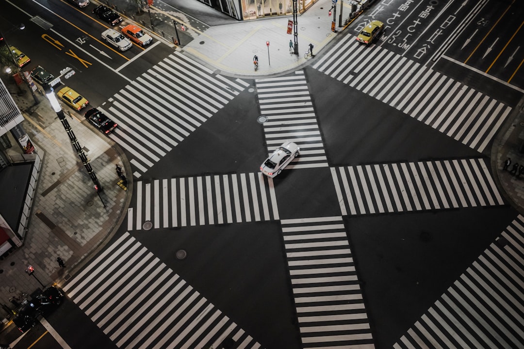 Photo Intersection Pedestrians